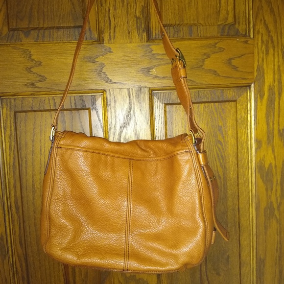 Vintage Leather Banana Republic Shoulder Bag - Picture 5 of 8